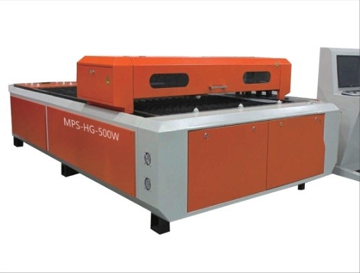 Metal Levha için 500w - 700w Çelik Levha Lazer Kesim ve Oyma Makinesi