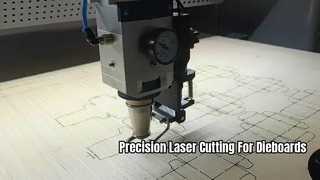 YÜKSEK HASSASİYETLİ KALIP TAHTA LAZER KESME MAKİNESİ