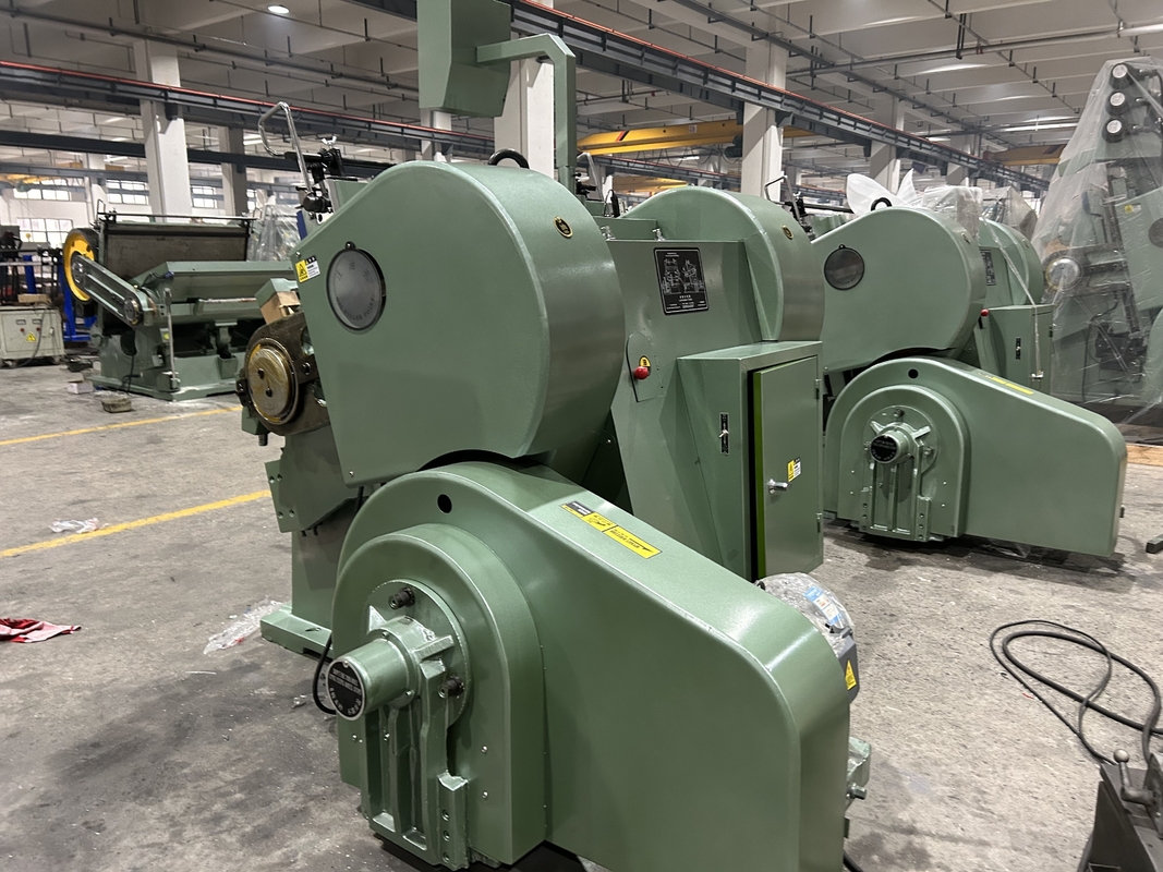 750mm Max. Kağıt ürünleri için işlenebilir genişlik matör kesme makinesi