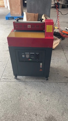 Sıcak erimiş yapıştırıcı kaplama makinesi yapıştırıcı yapıştırıcı rulo laminasyon makinesi hava filtri için